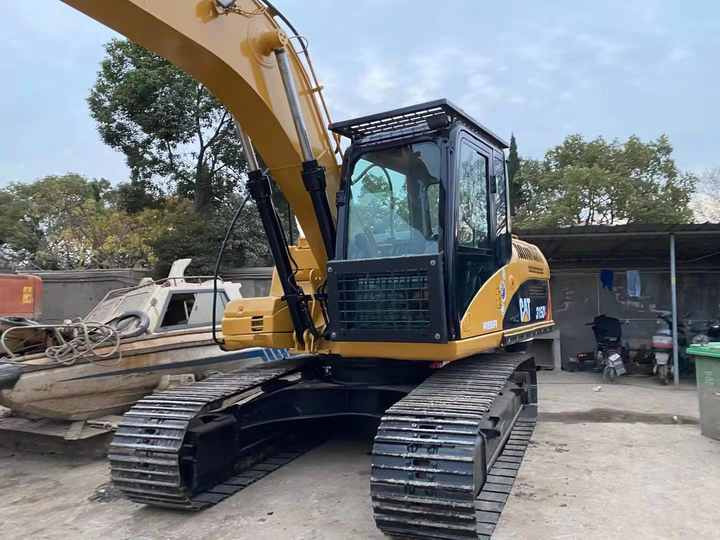 Used Crawler Caterpillar 315DL Excavator with Good Performance Hot Sale Used Engineering & Construction Machinery - حفّار: صورة 4 Used Crawler Caterpillar 315DL Excavator with Good Performance Hot Sale Used Engineering & Construction Machinery - حفّار: صورة 4