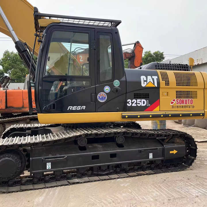 Used Digger CAT 325DL Construction Machinery Construction Digger Used CAT 325DL Cheap Excavator - حفار زاحف: صورة 1 Used Digger CAT 325DL Construction Machinery Construction Digger Used CAT 325DL Cheap Excavator - حفار زاحف: صورة 1
