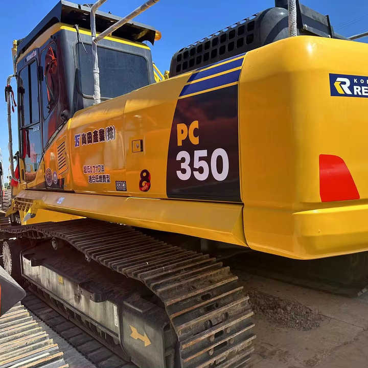 Used Japan Brand komatsu Pc350-7 with High Quality Used Engineering & Construction Machinery - حفار زاحف: صورة 1 Used Japan Brand komatsu Pc350-7 with High Quality Used Engineering & Construction Machinery - حفار زاحف: صورة 1