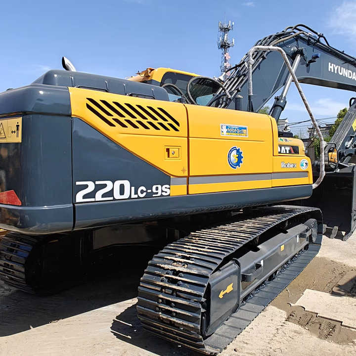 Used Korea Brand hyundai 220-9 with Good Performance in Stock Hot Sale - حفار زاحف: صورة 4 Used Korea Brand hyundai 220-9 with Good Performance in Stock Hot Sale - حفار زاحف: صورة 4