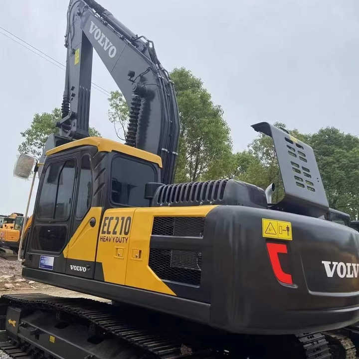 Used VOLVO EC210 Excavators Hydraulic Excavators - حفار زاحف: صورة 1 Used VOLVO EC210 Excavators Hydraulic Excavators - حفار زاحف: صورة 1