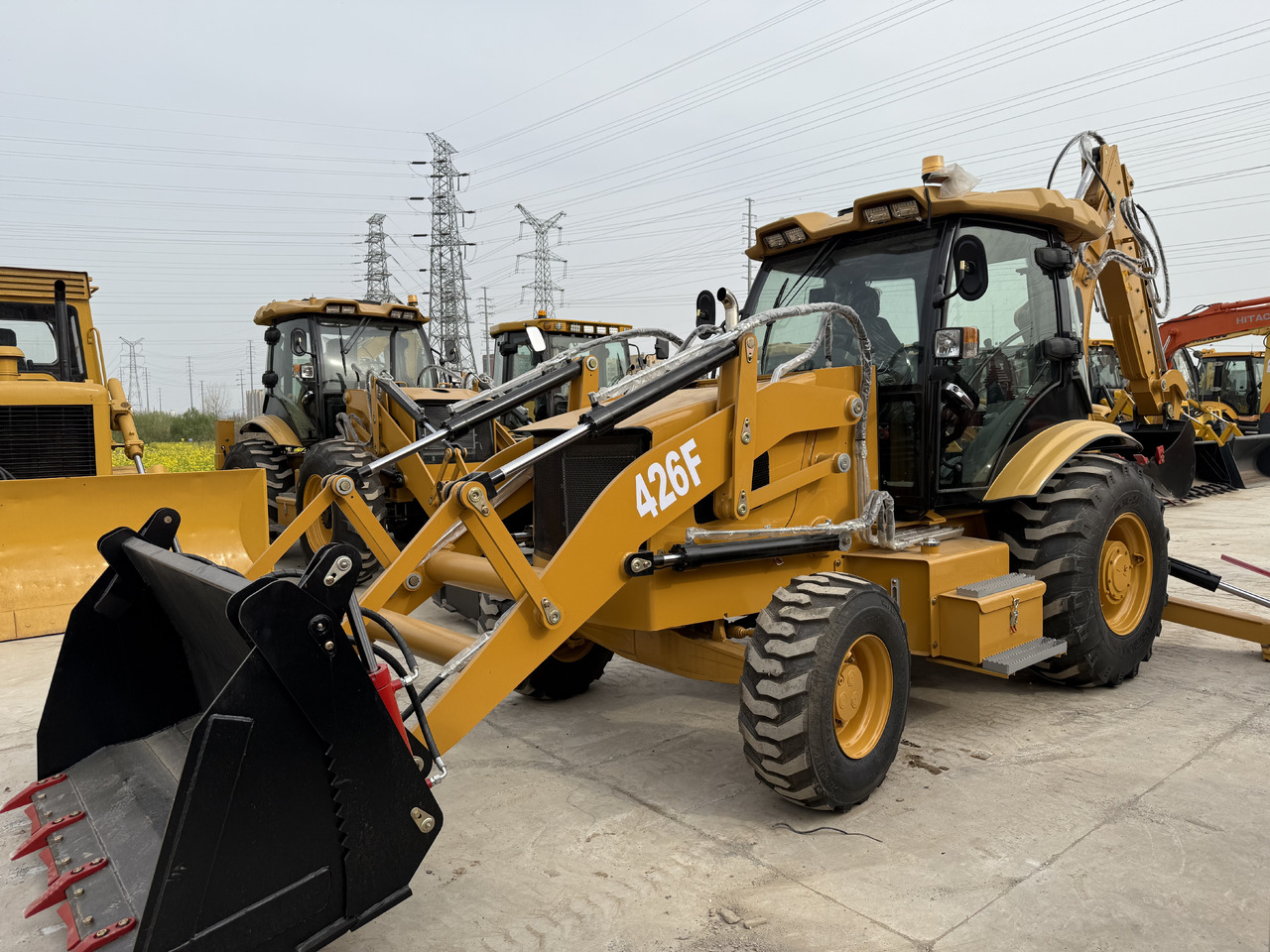 CATERPILLAR 426F - لودر ذو محراث خلفي/ باكهو: صورة 3 CATERPILLAR 426F - لودر ذو محراث خلفي/ باكهو: صورة 3
