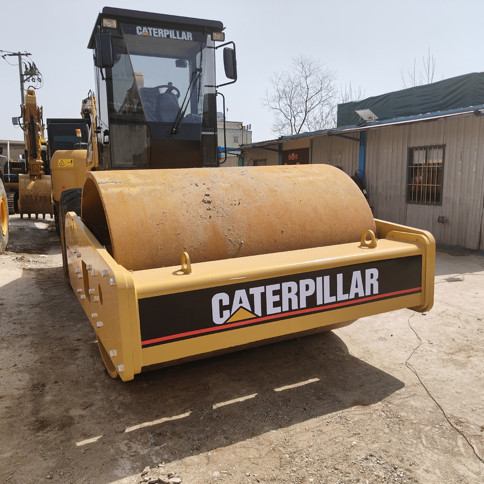 CATERPILLAR 683E - رَصَّاص الطرق: صورة 3 CATERPILLAR 683E - رَصَّاص الطرق: صورة 3