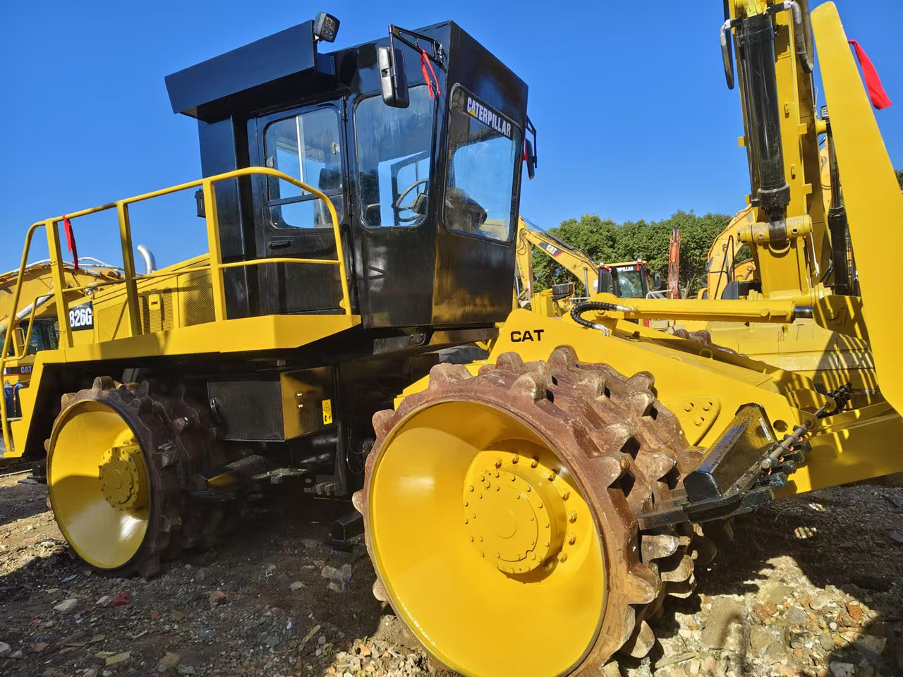 CATERPILLAR 826G - رَصَّاص الطرق: صورة 4 CATERPILLAR 826G - رَصَّاص الطرق: صورة 4