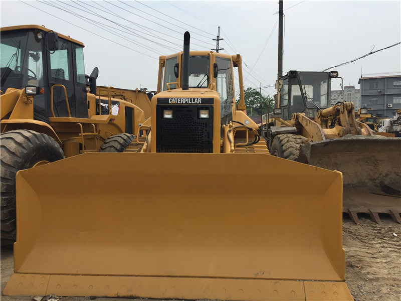 CATERPILLAR D6N - بلدوزر: صورة 2 CATERPILLAR D6N - بلدوزر: صورة 2