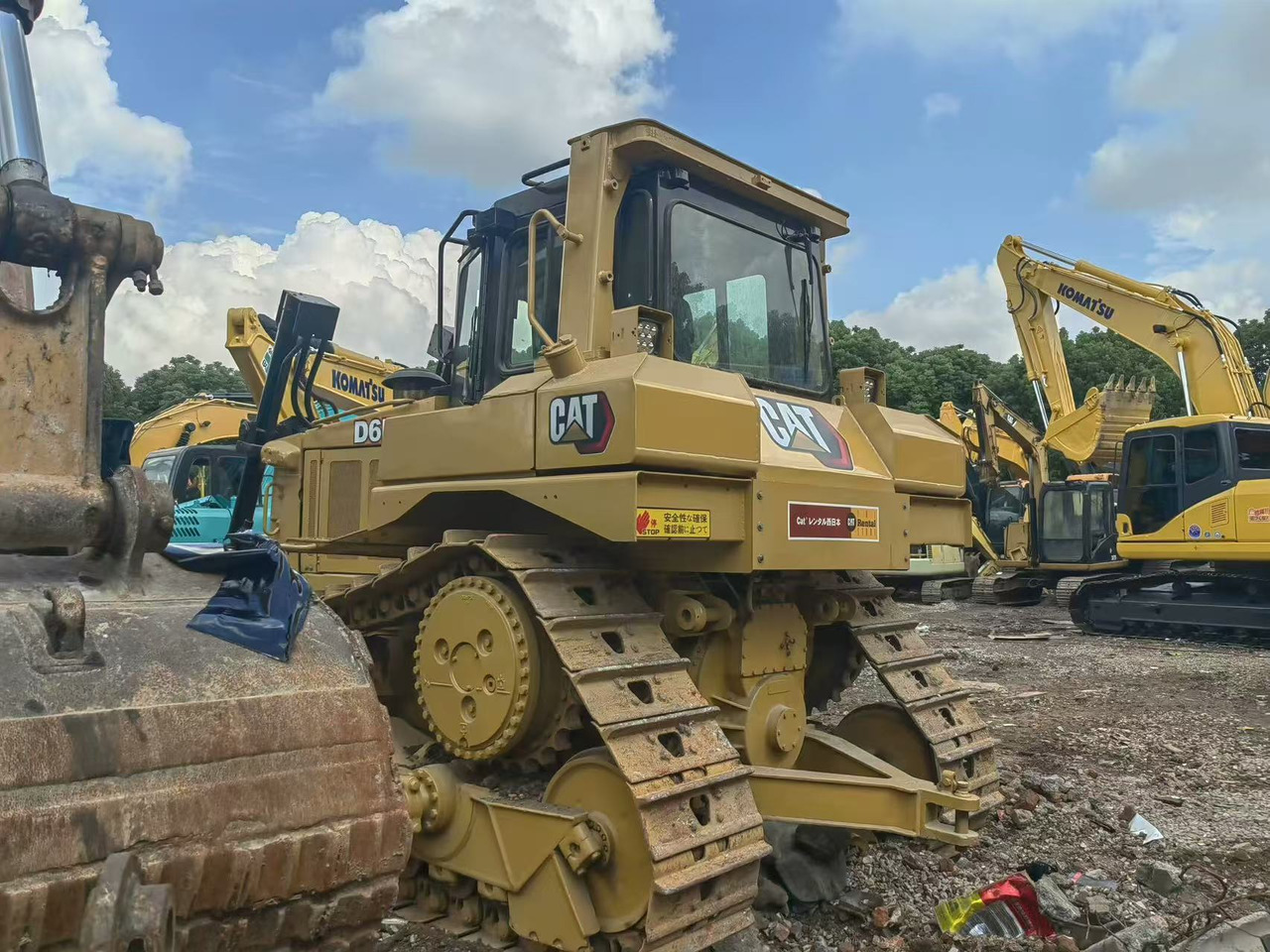 CATERPILLAR D6R - بلدوزر: صورة 2 CATERPILLAR D6R - بلدوزر: صورة 2