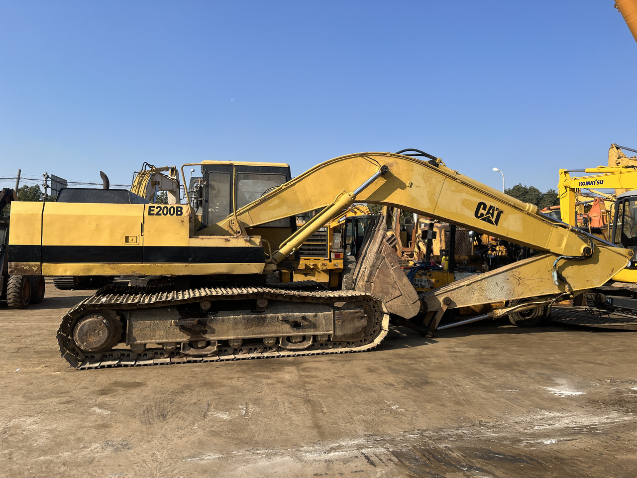 CATERPILLAR E200 - حفار زاحف: صورة 2 CATERPILLAR E200 - حفار زاحف: صورة 2