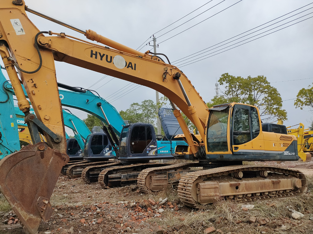 HYUNDAI R385LC-9T - حفار زاحف: صورة 3 HYUNDAI R385LC-9T - حفار زاحف: صورة 3