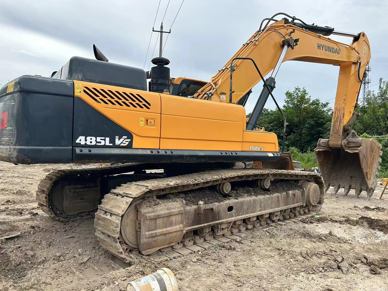 HYUNDAI R485LVS - حفار زاحف: صورة 2 HYUNDAI R485LVS - حفار زاحف: صورة 2