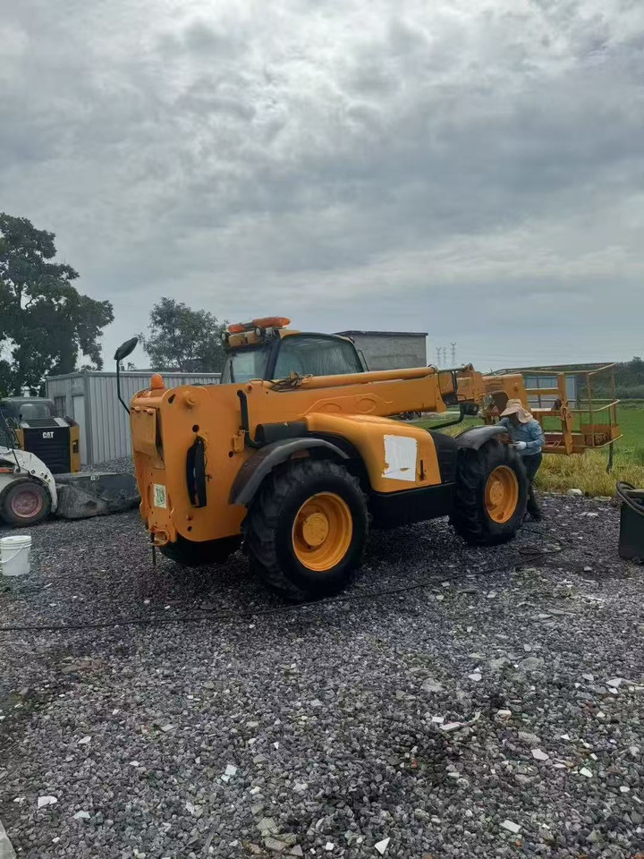 JCB 535 - آلة رفع ونقل تلسكوبية: صورة 4 JCB 535 - آلة رفع ونقل تلسكوبية: صورة 4