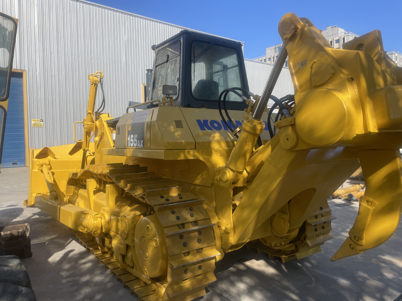 KOMATSU D155A-5 - بلدوزر: صورة 2 KOMATSU D155A-5 - بلدوزر: صورة 2