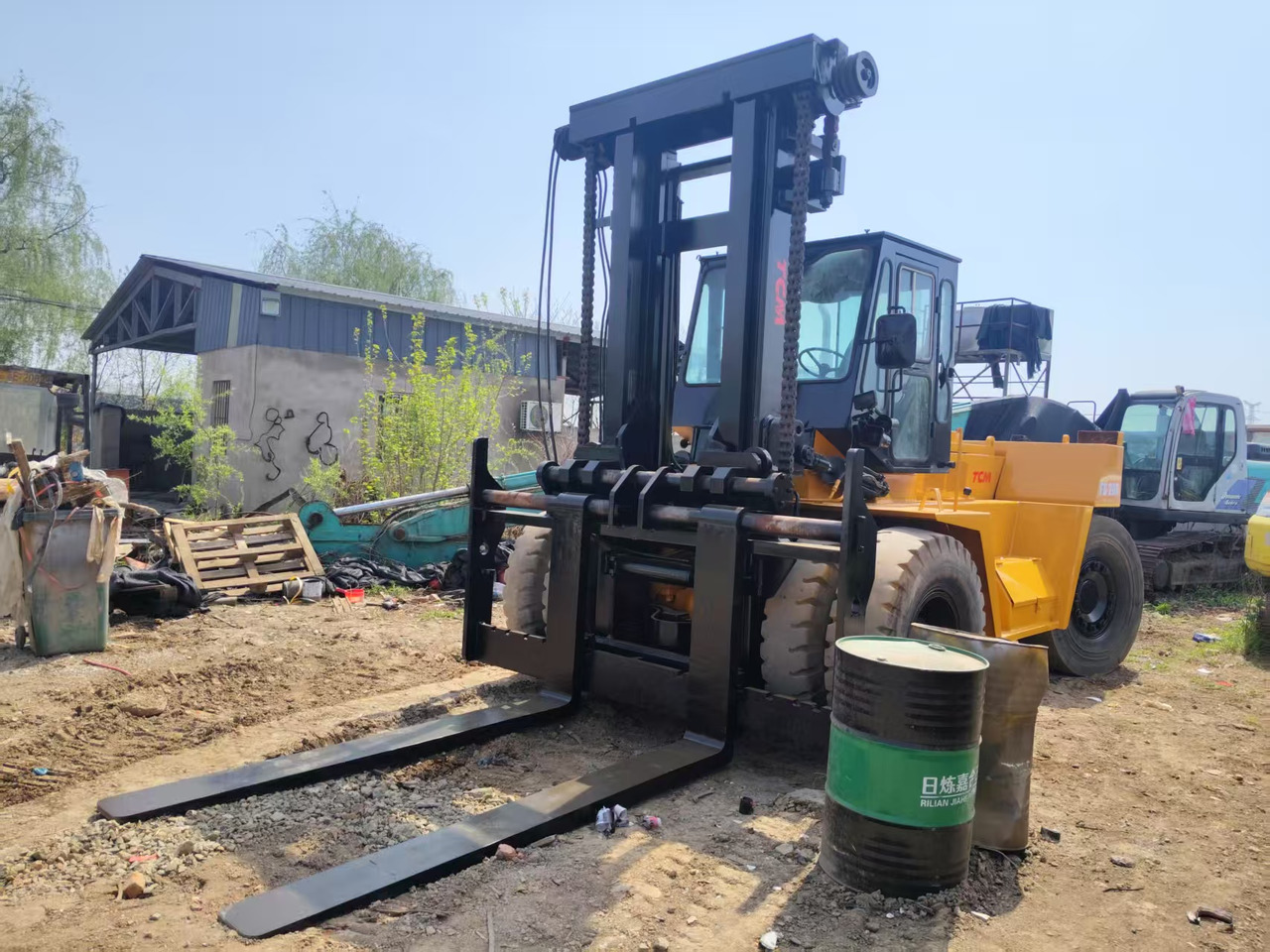 KOMATSU FD200 - رافعة شوكية ديزل: صورة 4 KOMATSU FD200 - رافعة شوكية ديزل: صورة 4