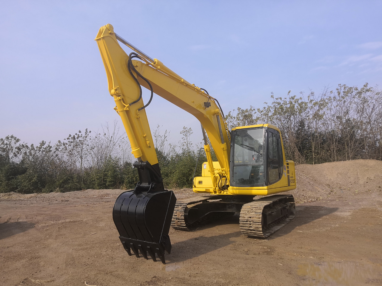 KOMATSU PC120-6 - حفار زاحف: صورة 5 KOMATSU PC120-6 - حفار زاحف: صورة 5