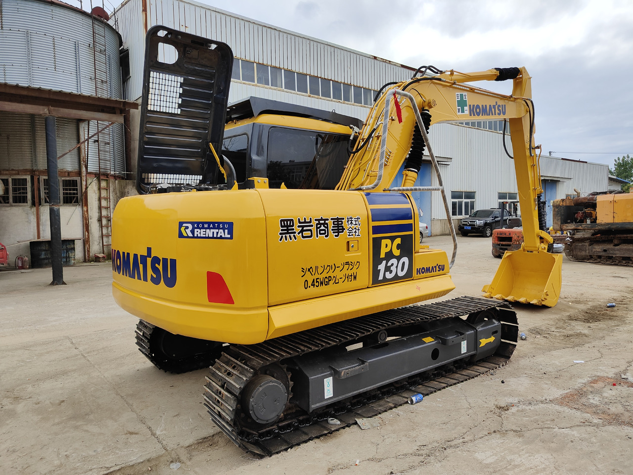 KOMATSU PC130-7 - حفار زاحف: صورة 2 KOMATSU PC130-7 - حفار زاحف: صورة 2