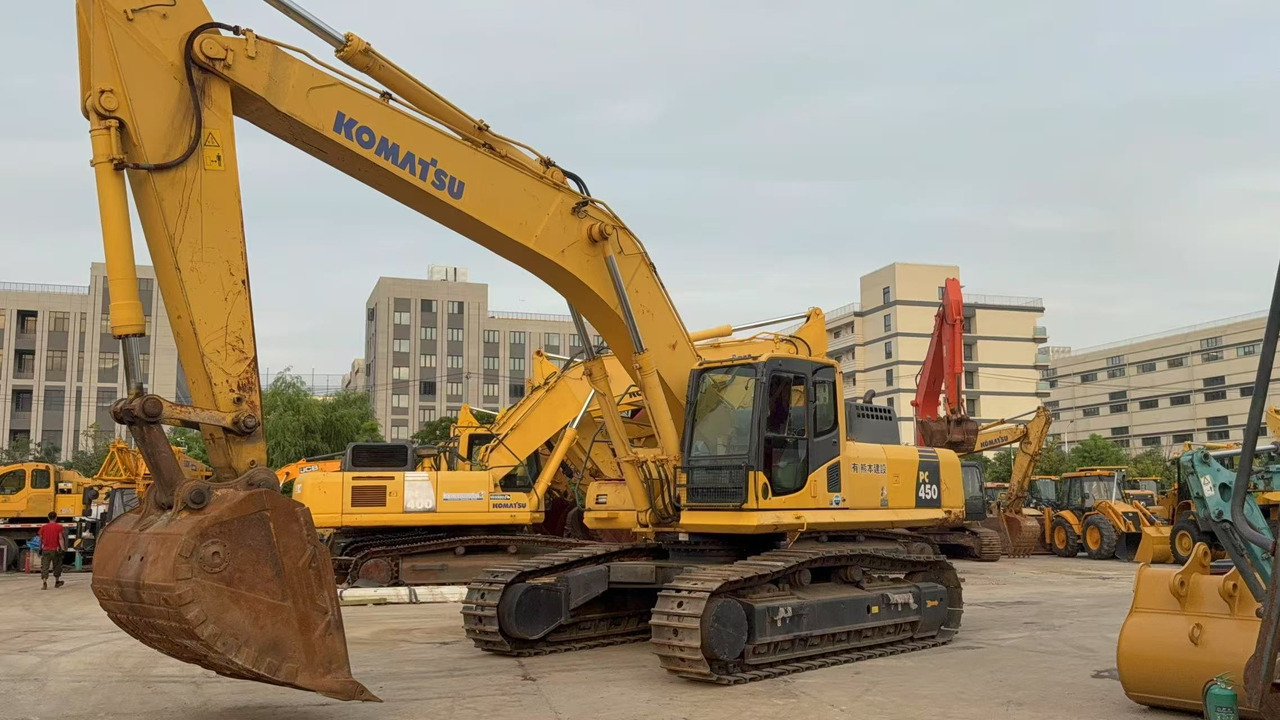 KOMATSU PC450-8 - حفار زاحف: صورة 5 KOMATSU PC450-8 - حفار زاحف: صورة 5