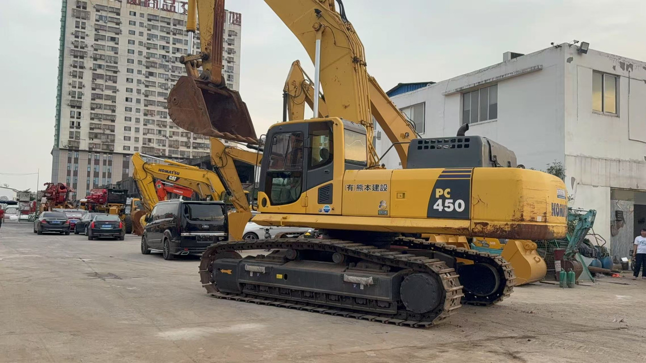 KOMATSU PC450-8 - حفار زاحف: صورة 3 KOMATSU PC450-8 - حفار زاحف: صورة 3