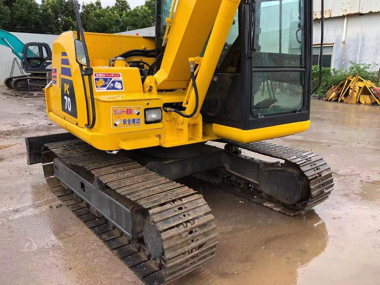 KOMATSU PC70-8 - حفار زاحف: صورة 4 KOMATSU PC70-8 - حفار زاحف: صورة 4