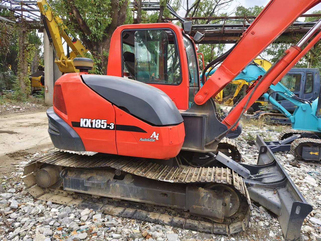 Kubota KX185-3 - حفار زاحف: صورة 5 Kubota KX185-3 - حفار زاحف: صورة 5