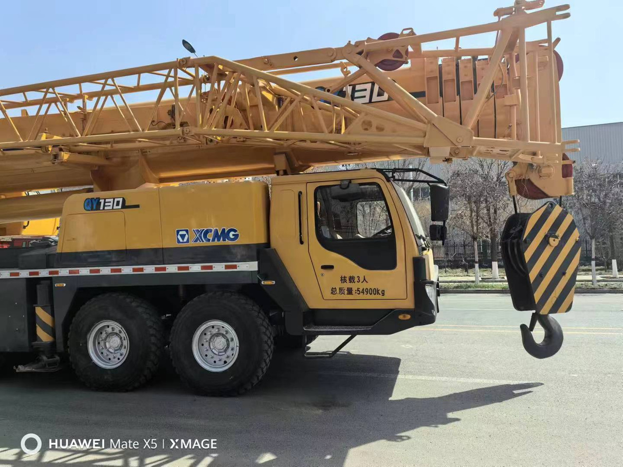 XCMG QY130 - موبايل كرين: صورة 3 XCMG QY130 - موبايل كرين: صورة 3