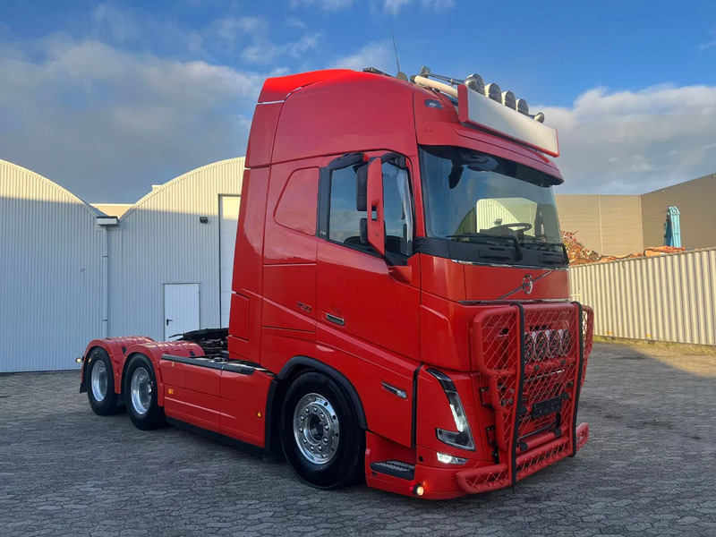 Volvo FH 16.750 FH 16 6x4 - رأس تريلا: صورة 3 Volvo FH 16.750 FH 16 6x4 - رأس تريلا: صورة 3