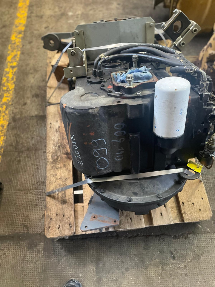 ZF 4WG120 z Ładowarki O&K L20 - صندوق التروس - اللودر: صورة 4 ZF 4WG120 z Ładowarki O&K L20 - صندوق التروس - اللودر: صورة 4