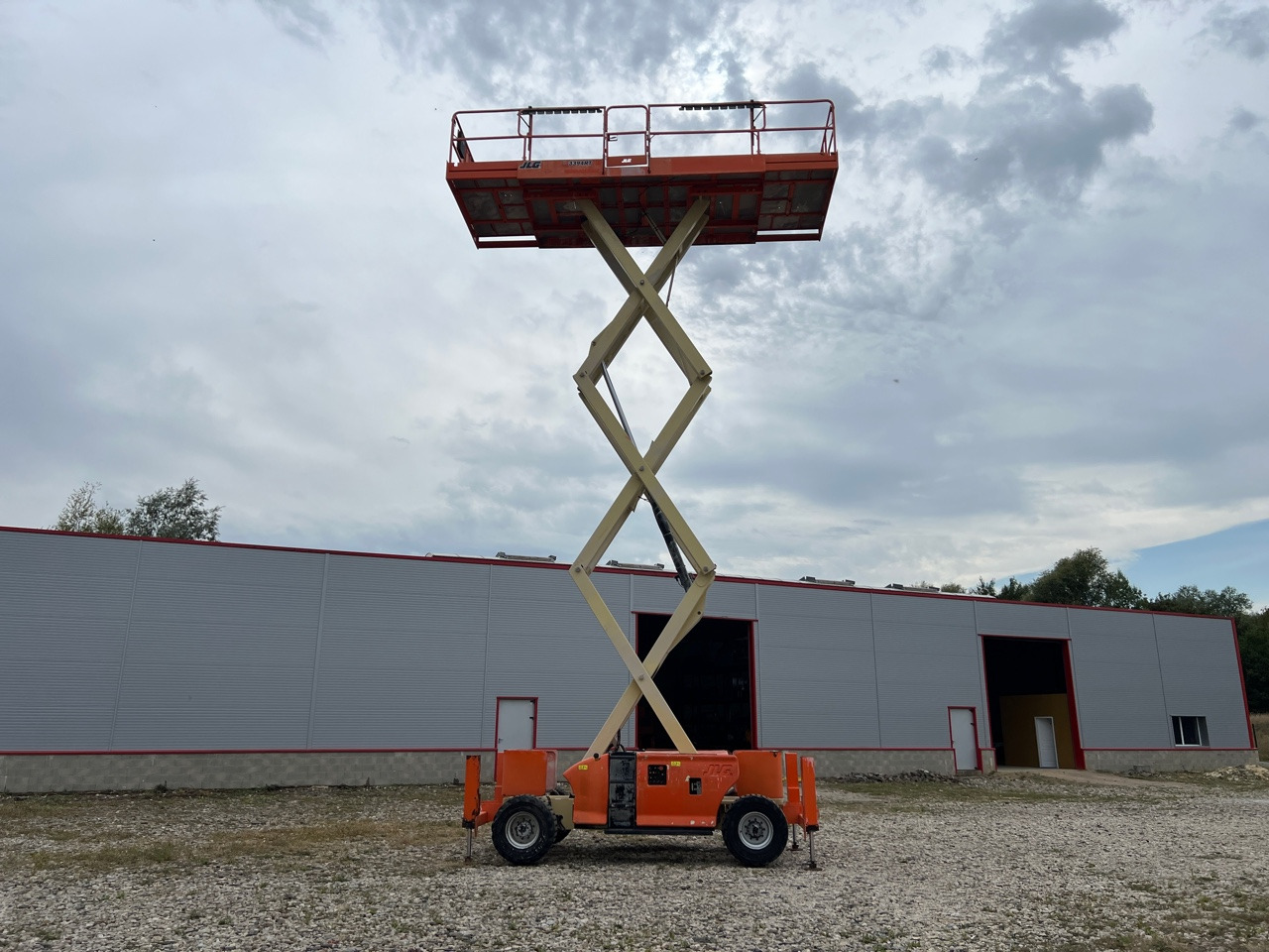 JLG 3394RT - مرفاع مقصي: صورة 2 JLG 3394RT - مرفاع مقصي: صورة 2