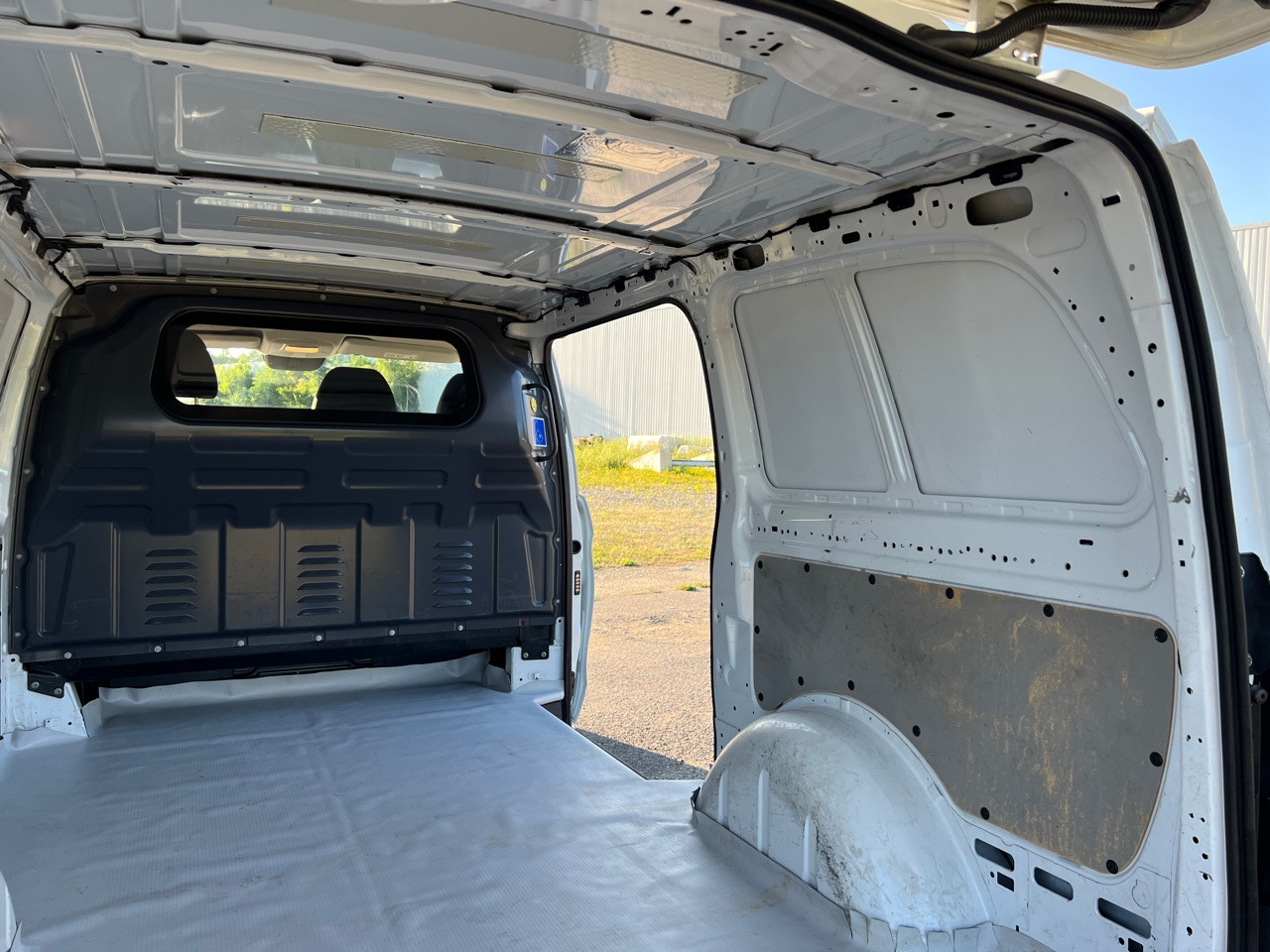 فان MERCEDES-BENZ VITO 109 Fourgon 1.6 BlueTEC Long Utilitaire: صورة 37