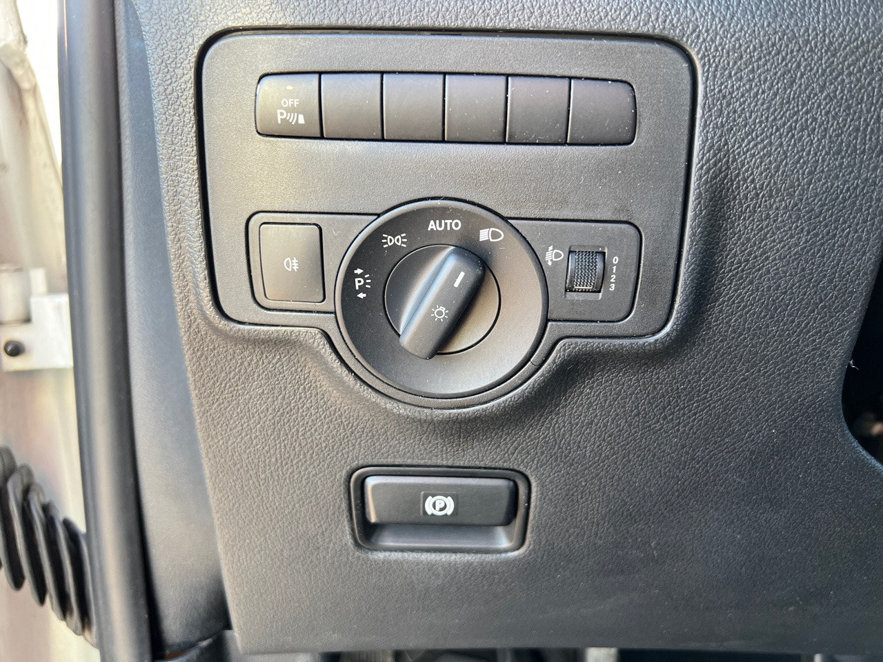 فان MERCEDES-BENZ VITO 109 Fourgon 1.6 BlueTEC Long Utilitaire: صورة 10