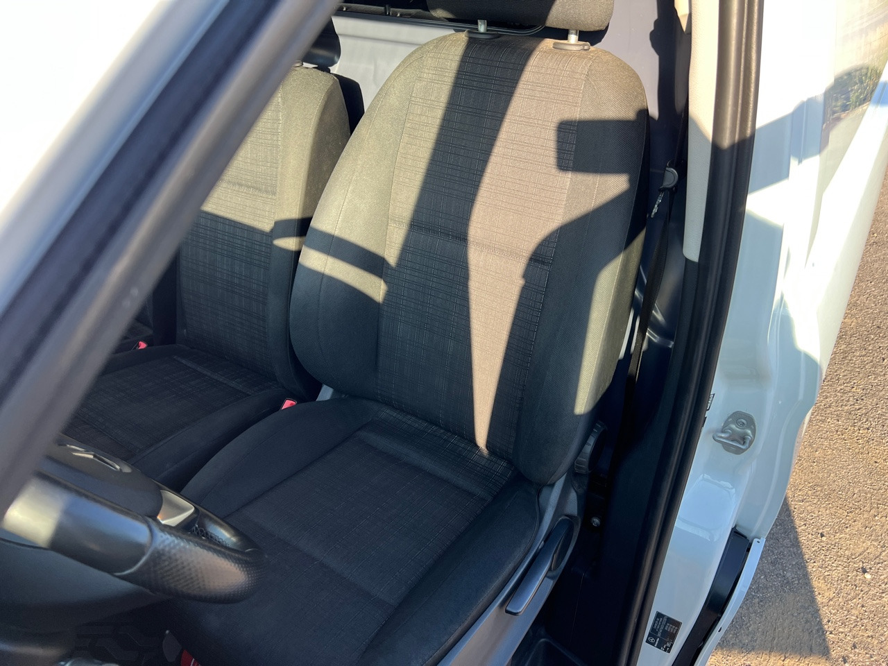 فان MERCEDES-BENZ VITO 109 Fourgon 1.6 BlueTEC Long Utilitaire: صورة 11