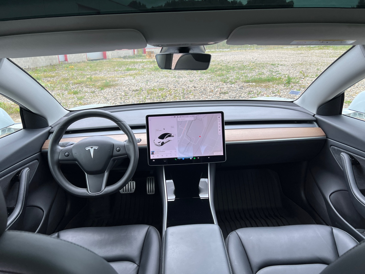 TESLA Model 3 Performance Dual Motor FSD 3 Autopilot - سيدان: صورة 3 TESLA Model 3 Performance Dual Motor FSD 3 Autopilot - سيدان: صورة 3