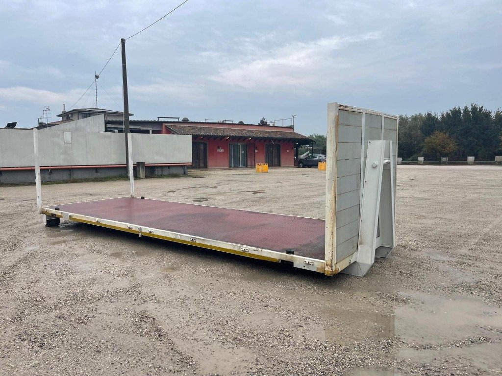 CONTAINER USATO A PIANALE SENZA SPONDE - حاوية هوك لفت: صورة 4 CONTAINER USATO A PIANALE SENZA SPONDE - حاوية هوك لفت: صورة 4