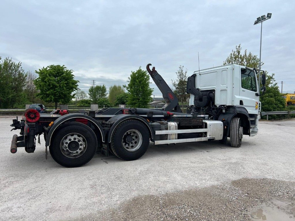 DAF CF480 SCARRABILE - شاحنة برافعة خطافية: صورة 5 DAF CF480 SCARRABILE - شاحنة برافعة خطافية: صورة 5
