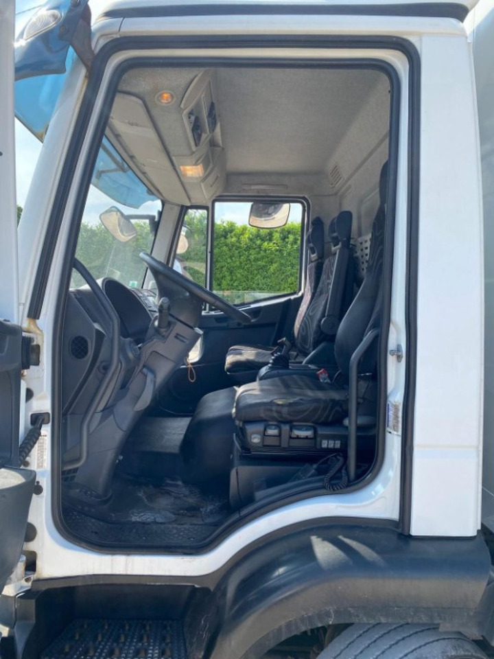 IVECO EUROCARGO 120E25 SCARRABILE - شاحنة برافعة خطافية: صورة 5 IVECO EUROCARGO 120E25 SCARRABILE - شاحنة برافعة خطافية: صورة 5