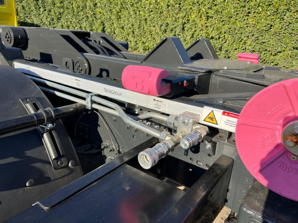 شاحنة برافعة خطافية IVECO EUROCARGO 180EL28 SCARRABILE: صورة 13