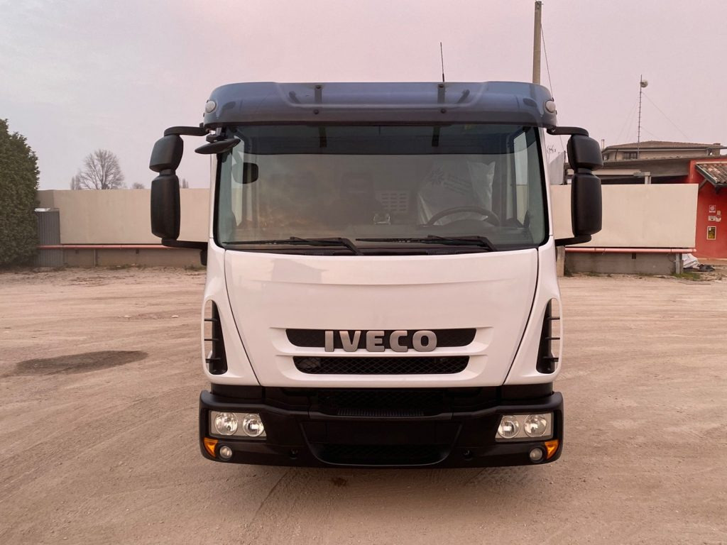 شاحنة برافعة خطافية IVECO EUROCARGO 80 E18 CON IMPIANTO SCARRABILE NUO: صورة 13 شاحنة برافعة خطافية IVECO EUROCARGO 80 E18 CON IMPIANTO SCARRABILE NUO: صورة 13