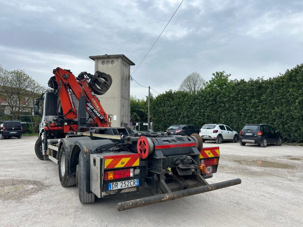 IVECO STRALIS 260E45 SCARRABILE - شاحنة برافعة خطافية: صورة 4 IVECO STRALIS 260E45 SCARRABILE - شاحنة برافعة خطافية: صورة 4
