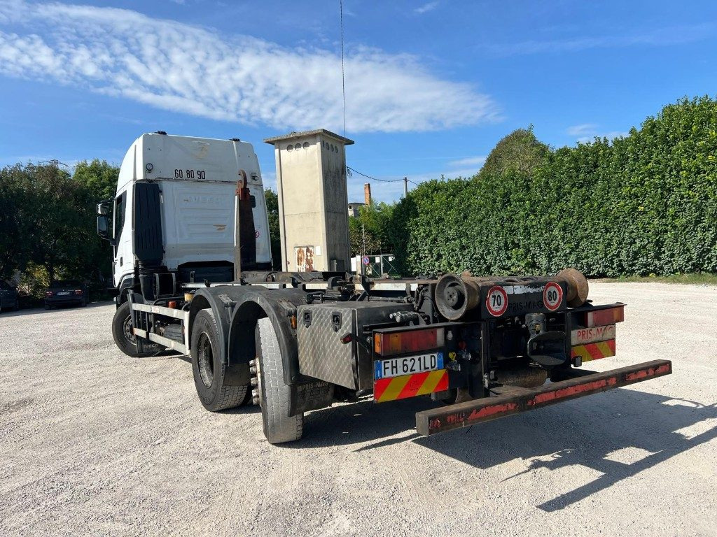 IVECO STRALIS 460 SCARRABILE - شاحنة برافعة خطافية: صورة 3 IVECO STRALIS 460 SCARRABILE - شاحنة برافعة خطافية: صورة 3