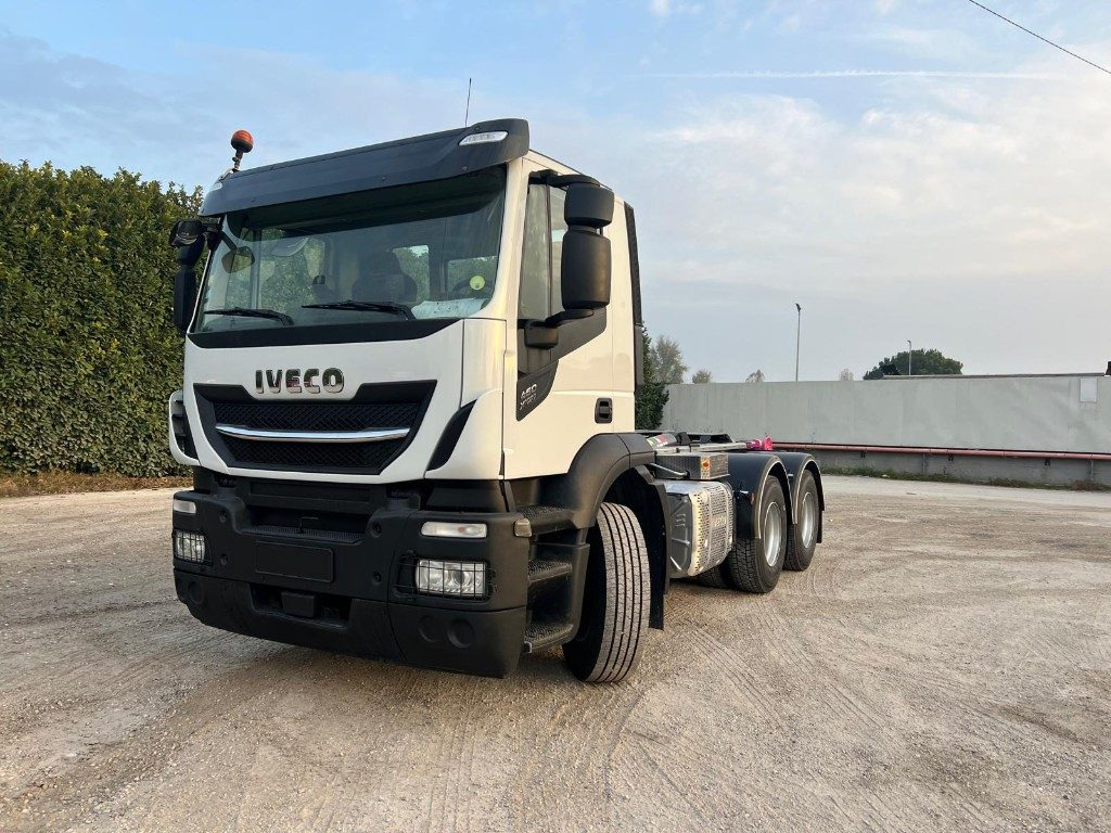 IVECO STRALIS 460 X-WAY SCARRABILE 6X4 - شاحنة برافعة خطافية: صورة 2 IVECO STRALIS 460 X-WAY SCARRABILE 6X4 - شاحنة برافعة خطافية: صورة 2