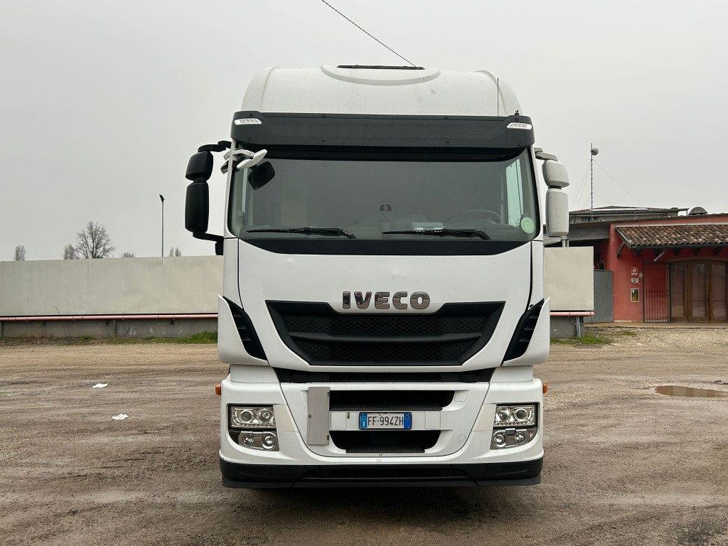 IVECO STRALIS 500 USATO SCARRABILE - شاحنة برافعة خطافية: صورة 2 IVECO STRALIS 500 USATO SCARRABILE - شاحنة برافعة خطافية: صورة 2