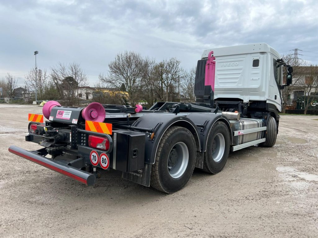 IVECO STRALIS X-WAY 510 TRAKKER SCARRABILE - شاحنة برافعة خطافية: صورة 5 IVECO STRALIS X-WAY 510 TRAKKER SCARRABILE - شاحنة برافعة خطافية: صورة 5