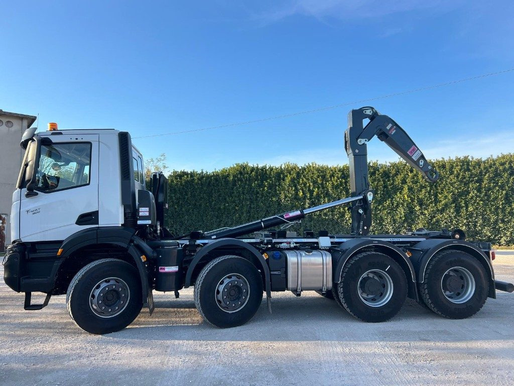 IVECO TRAKKER T-WAY AD500 NUOVO SCARRABILE - شاحنة برافعة خطافية: صورة 5 IVECO TRAKKER T-WAY AD500 NUOVO SCARRABILE - شاحنة برافعة خطافية: صورة 5