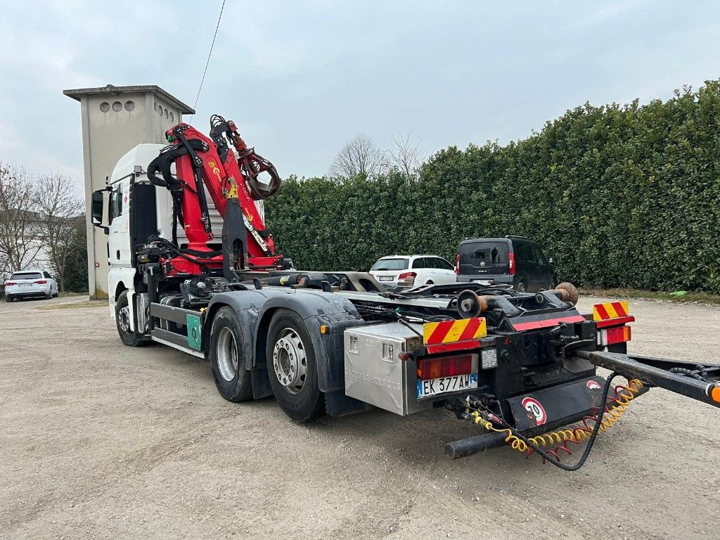 MAN TGX 26.480 SCARRABILE CON GRU - شاحنة برافعة خطافية, شاحنة كرين: صورة 5 MAN TGX 26.480 SCARRABILE CON GRU - شاحنة برافعة خطافية, شاحنة كرين: صورة 5