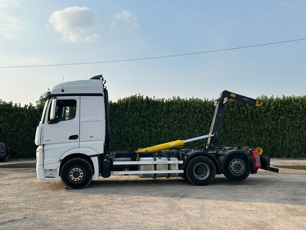 MERCEDES ACTROS 25.51 SCARRABILE - شاحنة برافعة خطافية: صورة 5 MERCEDES ACTROS 25.51 SCARRABILE - شاحنة برافعة خطافية: صورة 5