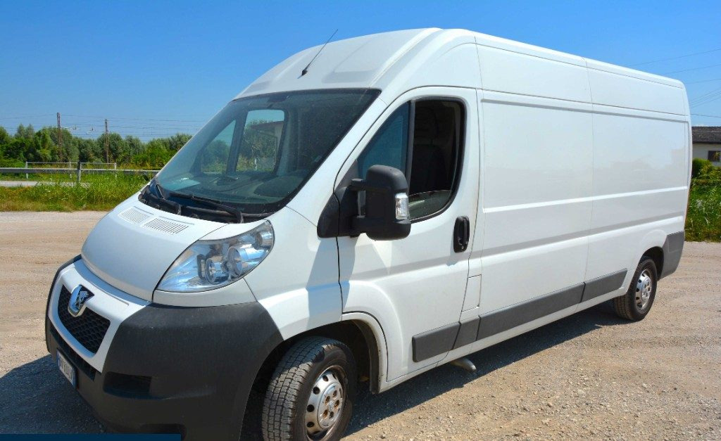 PEUGEOT FURGONE PEUGEOT - فان: صورة 2 PEUGEOT FURGONE PEUGEOT - فان: صورة 2