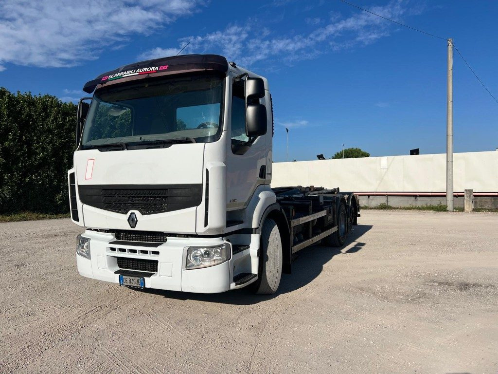 RENAULT PREMIUM 450 SCARRABILE FULL PNEUMATICO - شاحنة برافعة خطافية: صورة 1 RENAULT PREMIUM 450 SCARRABILE FULL PNEUMATICO - شاحنة برافعة خطافية: صورة 1