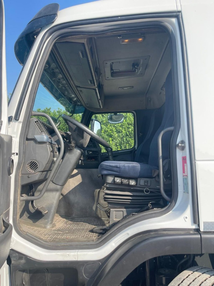 VOLVO FM9 SCARRABILE - شاحنة برافعة خطافية: صورة 2 VOLVO FM9 SCARRABILE - شاحنة برافعة خطافية: صورة 2
