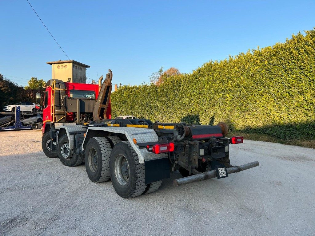 VOLVO FMX460 SCARRABILE 8X4 - شاحنة برافعة خطافية: صورة 4 VOLVO FMX460 SCARRABILE 8X4 - شاحنة برافعة خطافية: صورة 4