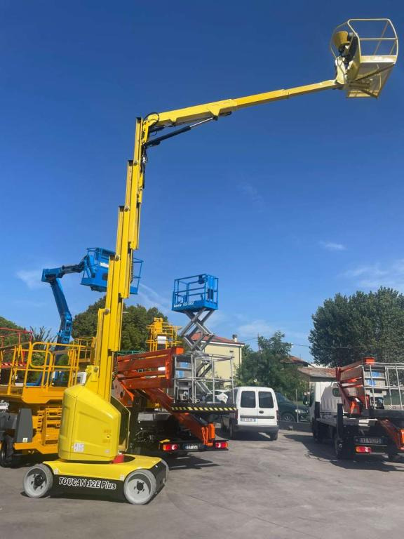JLG TOUCAN 12E PLUS - مرفاع بصاري عمودي: صورة 2 JLG TOUCAN 12E PLUS - مرفاع بصاري عمودي: صورة 2