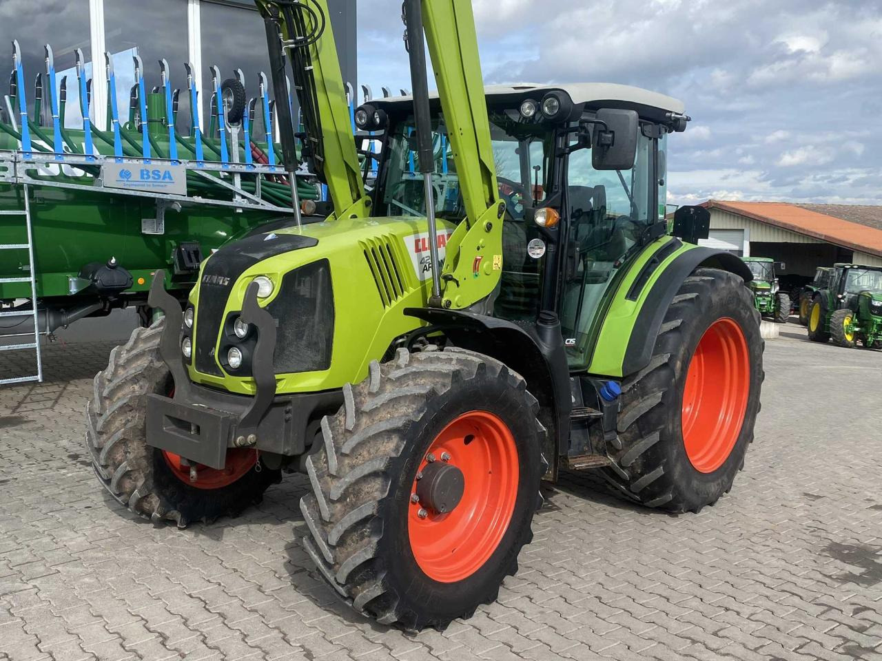CLAAS Arion 420 - جرار: صورة 3 CLAAS Arion 420 - جرار: صورة 3