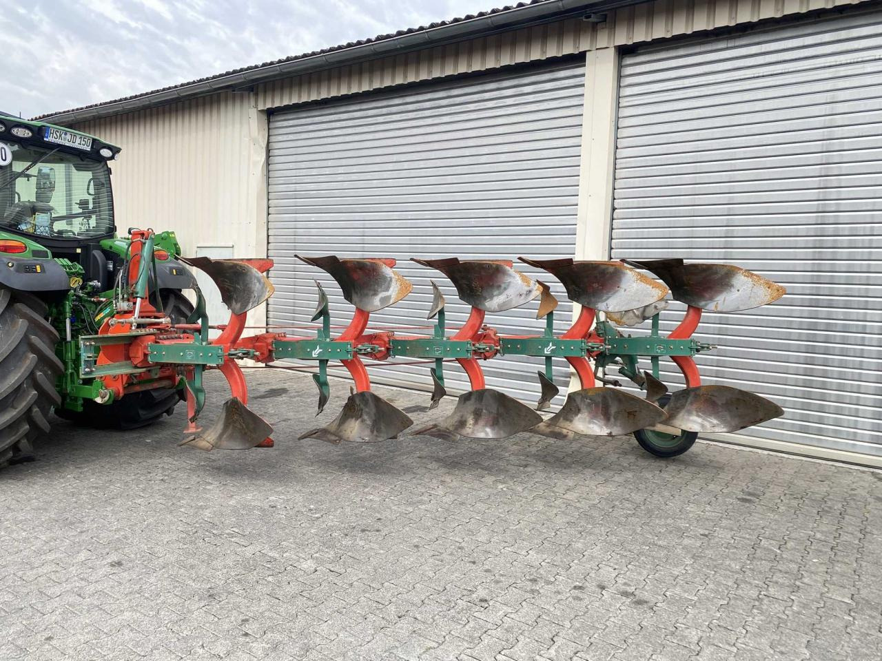 Kverneland F 240 - 9 - محراث: صورة 3 Kverneland F 240 - 9 - محراث: صورة 3